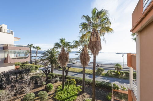 Photo 2 - Appartement de 1 chambre à Cavalaire-sur-Mer avec terrasse