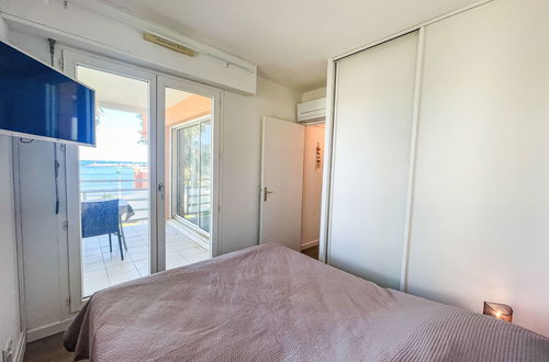 Photo 18 - Appartement de 1 chambre à Cavalaire-sur-Mer avec terrasse