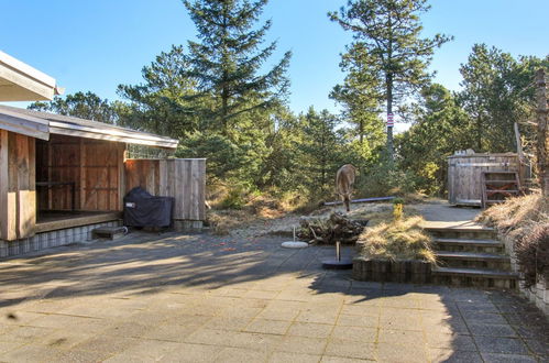 Photo 2 - Maison de 4 chambres à Vejers Strand avec terrasse et sauna