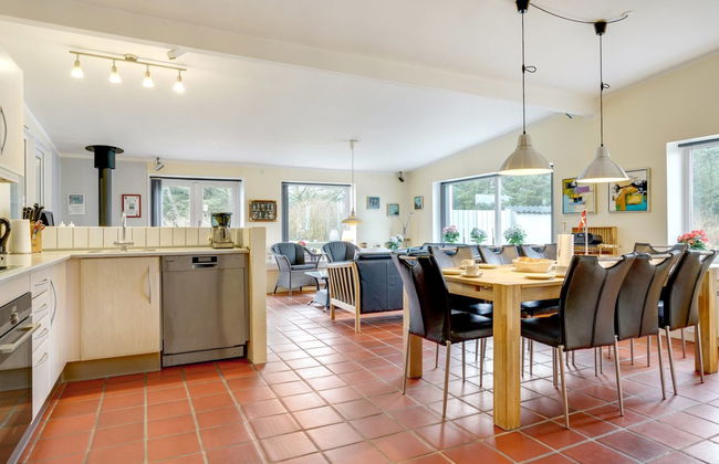 Casa de 4 quartos em Løkken com piscina privada e terraço - Foto 19