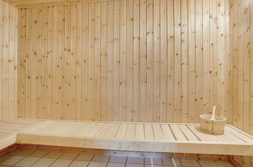 Foto 33 - Casa de 4 quartos em Løkken com piscina privada e terraço
