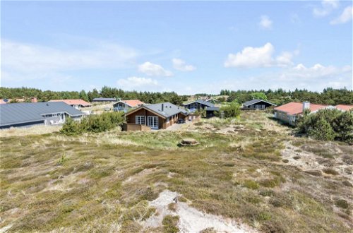 Foto 32 - Casa de 3 habitaciones en Klitmøller con terraza y sauna