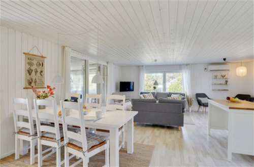 Foto 15 - Casa de 4 habitaciones en Klitmøller con terraza y sauna