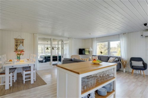 Foto 17 - Casa de 4 quartos em Klitmøller com terraço e sauna