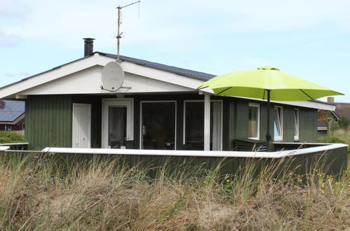 Foto 1 - Casa de 2 habitaciones en Hvide Sande con terraza y sauna