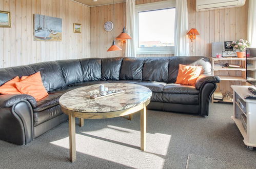 Photo 3 - 2 bedroom House in Hvide Sande with terrace and sauna