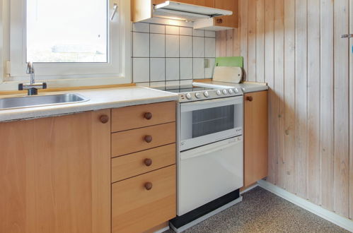 Photo 10 - 2 bedroom House in Hvide Sande with terrace and sauna
