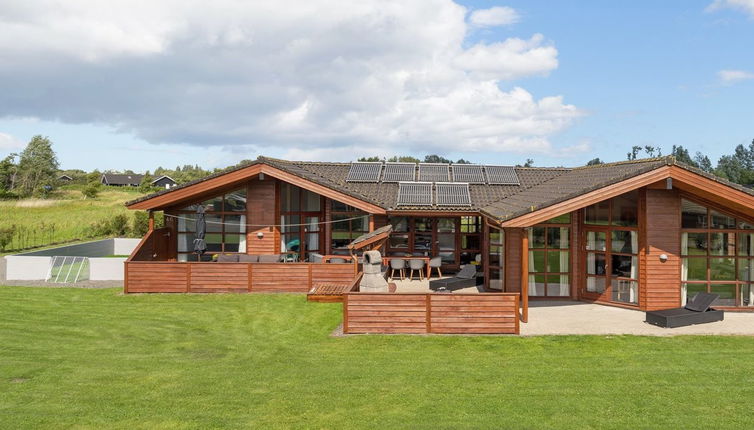 Photo 1 - Maison de 4 chambres à Idestrup avec piscine privée et terrasse