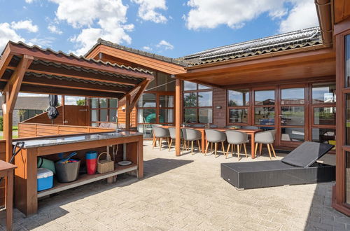 Photo 18 - Maison de 4 chambres à Idestrup avec piscine privée et terrasse