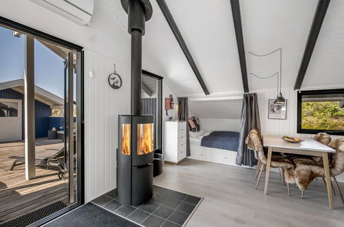 Foto 41 - Casa de 2 quartos em Hvide Sande com terraço e banheira de hidromassagem