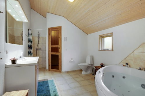 Foto 10 - Haus mit 4 Schlafzimmern in Væggerløse mit terrasse und sauna