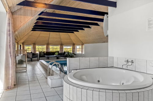 Photo 42 - Maison de 6 chambres à Rømø avec piscine privée et sauna