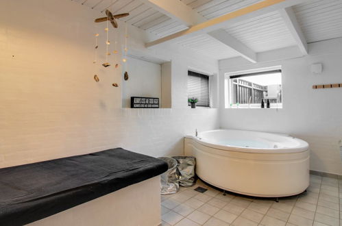 Foto 25 - Casa con 4 camere da letto a Rindby Strand con terrazza e sauna