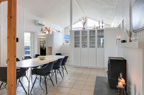 Foto 5 - Casa de 4 quartos em Rindby Strand com terraço e sauna