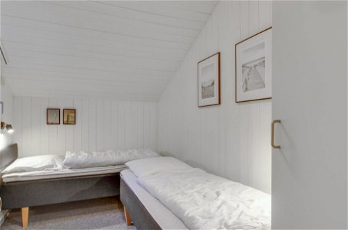 Foto 15 - Haus mit 4 Schlafzimmern in Oksbøl mit privater pool und terrasse