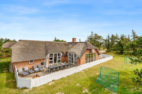 Foto 14 - Casa de 5 quartos em Ringkøbing com piscina privada e terraço