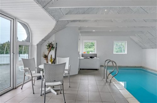 Foto 6 - Haus mit 5 Schlafzimmern in Ringkøbing mit privater pool und terrasse