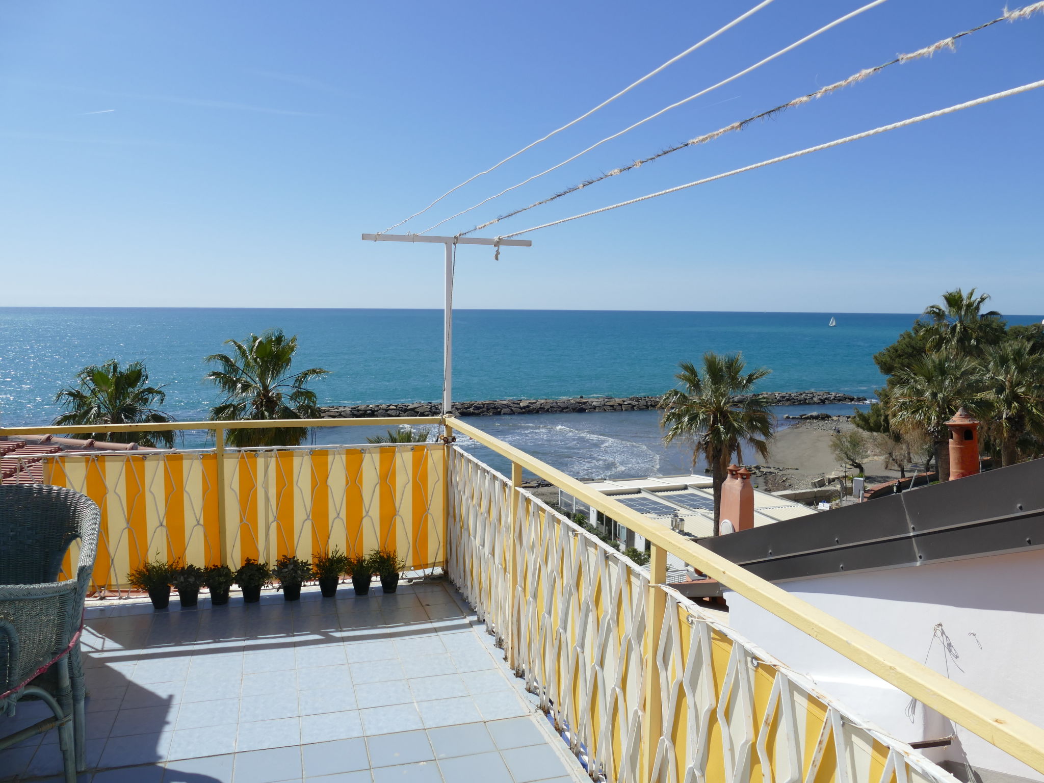 Photo 2 - Maison de 2 chambres à Riva Ligure avec terrasse et vues à la mer
