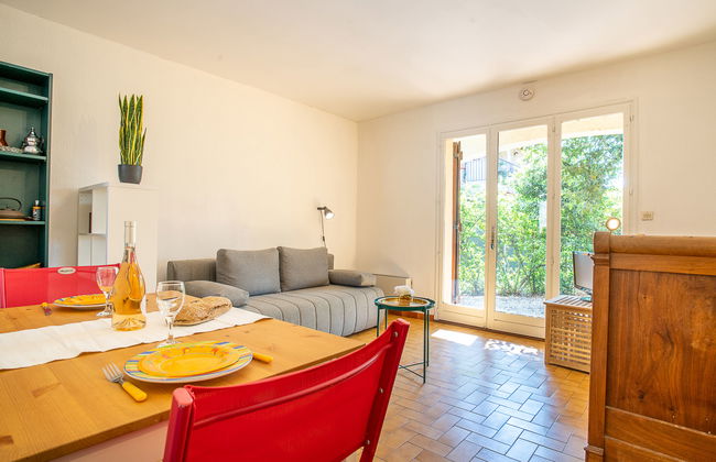 Apartamento em Carqueiranne com jardim e terraço - Foto 7