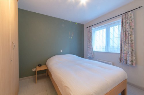 Foto 10 - Appartamento con 2 camere da letto a Blankenberge con vista mare