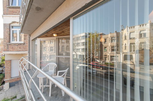 Foto 4 - Apartamento de 2 habitaciones en Blankenberge con vistas al mar