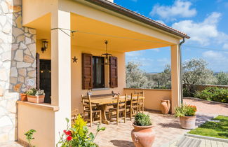 Photo 3 - Maison de 4 chambres à Riparbella avec piscine privée et jardin