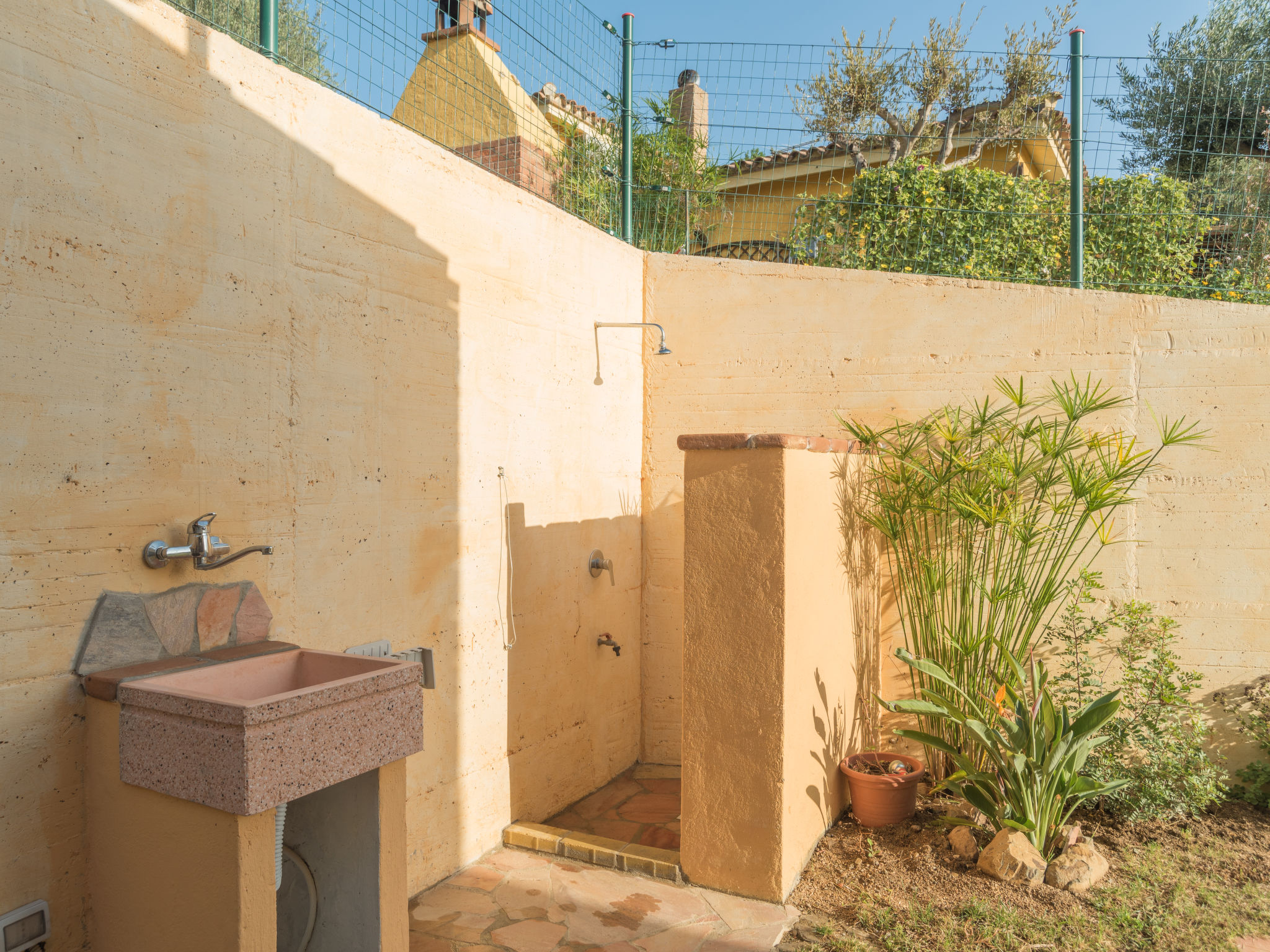 Photo 16 - 2 bedroom House in Muravera with garden and terrace