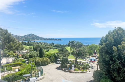 Foto 43 - Apartamento de 1 quarto em Saint-Raphaël com piscina e jardim