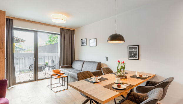 Apartamento de 1 habitación en Piesendorf con piscina y jardín - Foto 2