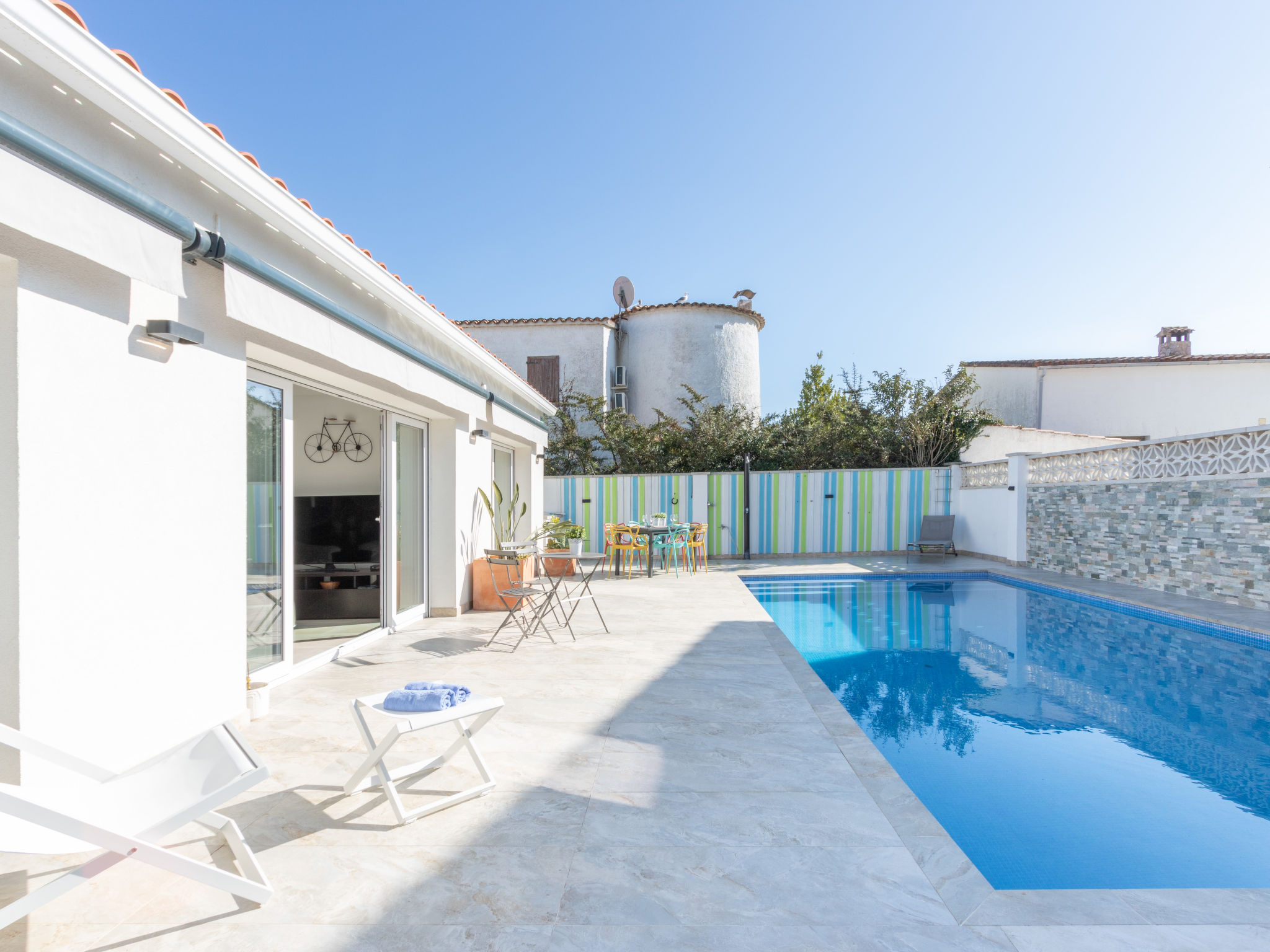 Foto 29 - Casa de 3 quartos em Castelló d'Empúries com piscina privada e vistas do mar