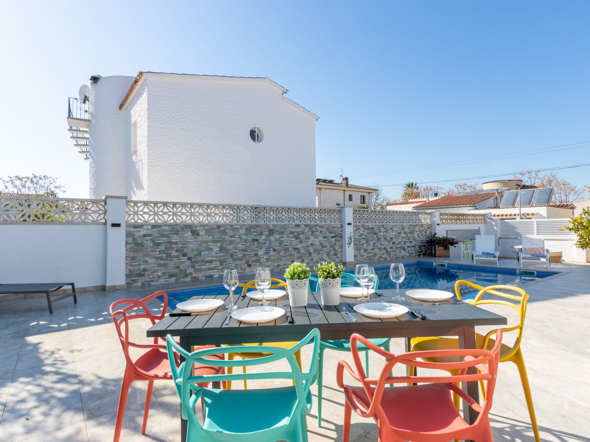 Foto 2 - Casa con 3 camere da letto a Castelló d'Empúries con piscina privata e vista mare