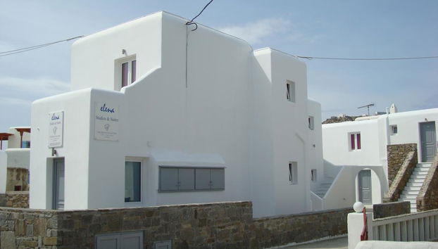 Elena Studios & Suites - Foto 3