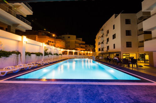 Foto 11 - Tuntas Suites Altinkum