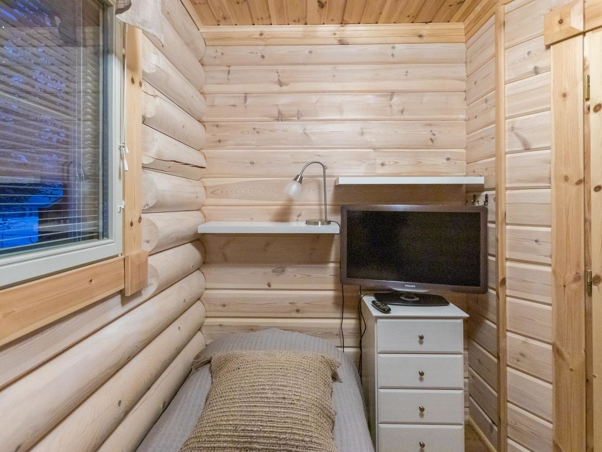 Foto 8 - Haus mit 2 Schlafzimmern in Kolari mit sauna und blick auf die berge