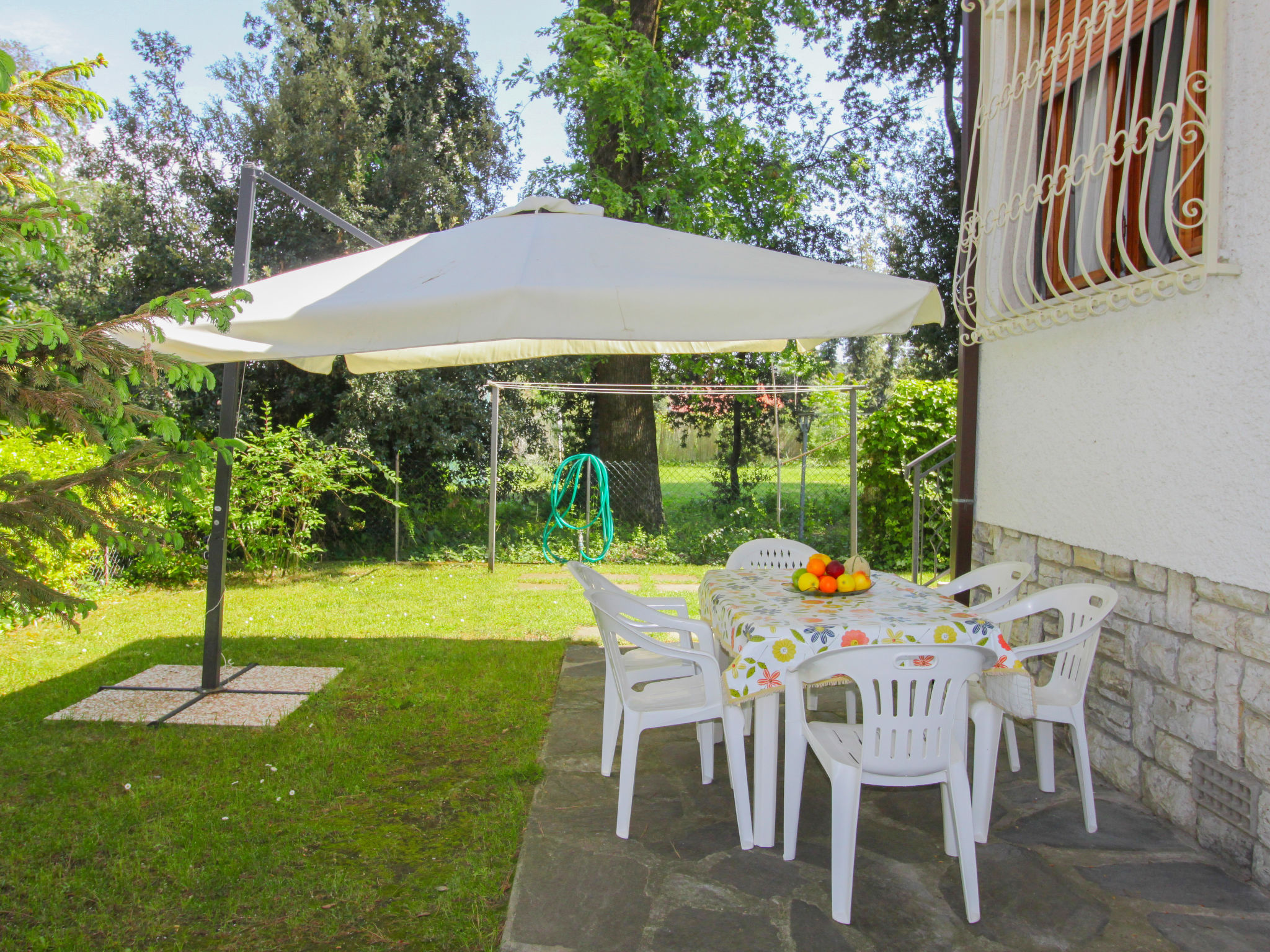 Photo 1 - Maison de 3 chambres à Pietrasanta avec jardin