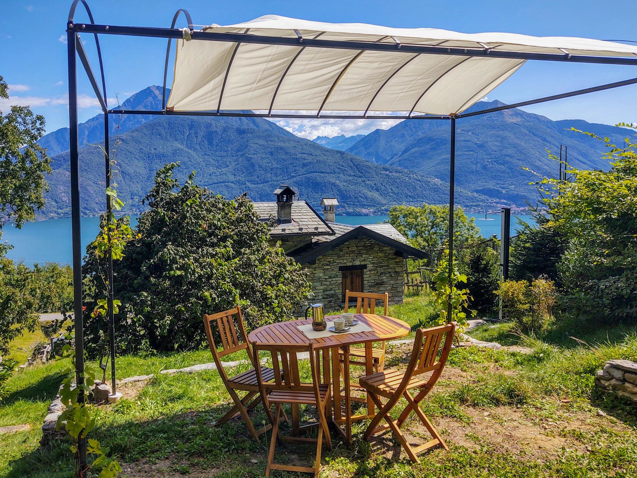 Foto 17 - Casa de 1 quarto em Pianello del Lario com jardim e vista para a montanha