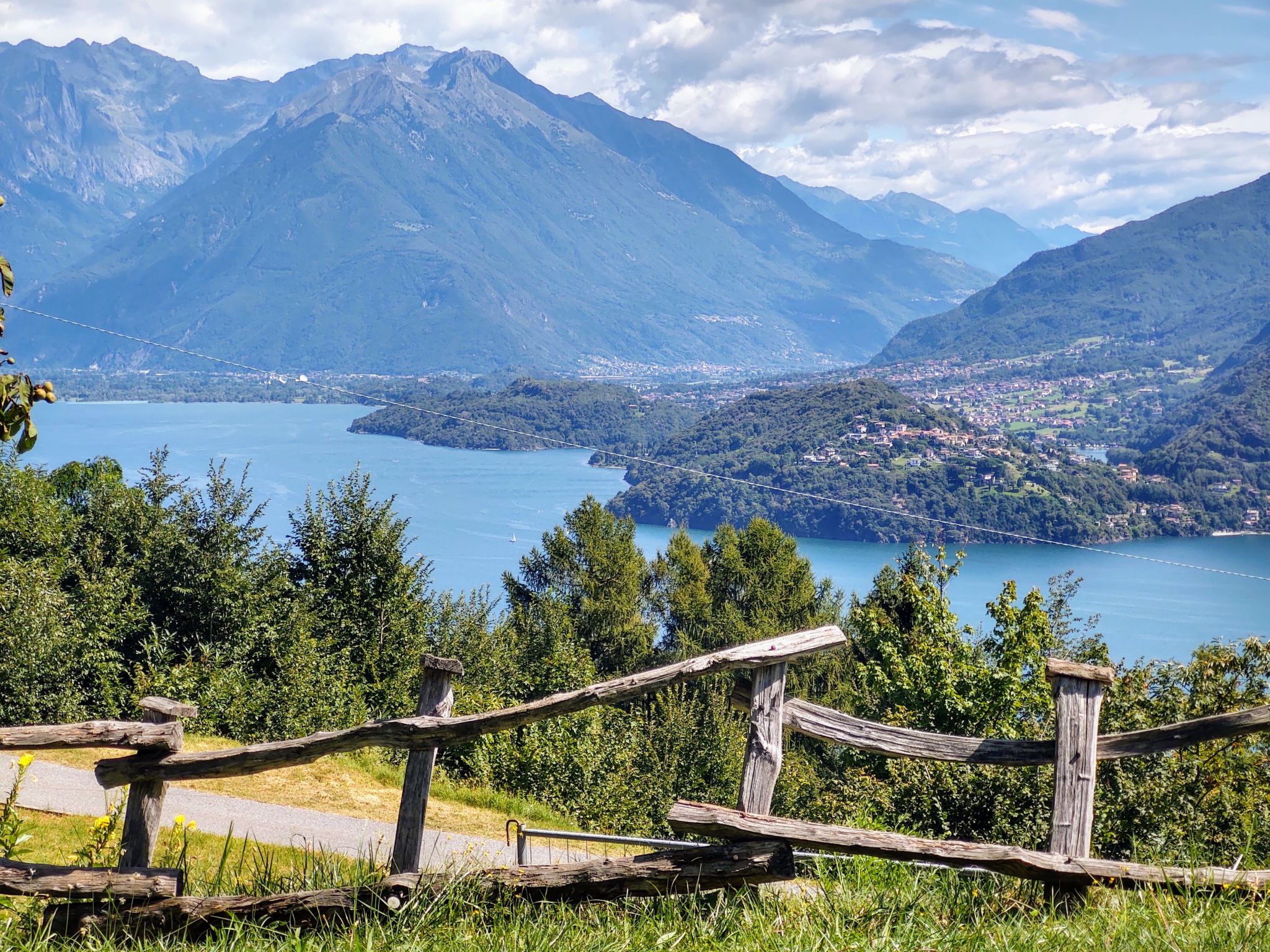 Foto 3 - Haus mit 1 Schlafzimmer in Pianello del Lario mit garten und blick auf die berge