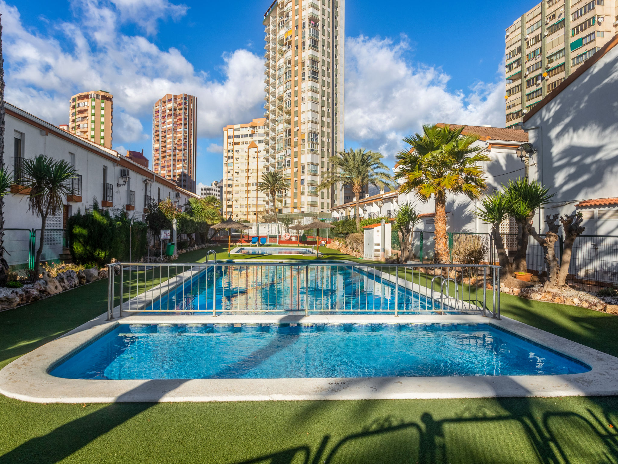 Foto 23 - Apartamento de 2 habitaciones en Benidorm con piscina y vistas al mar