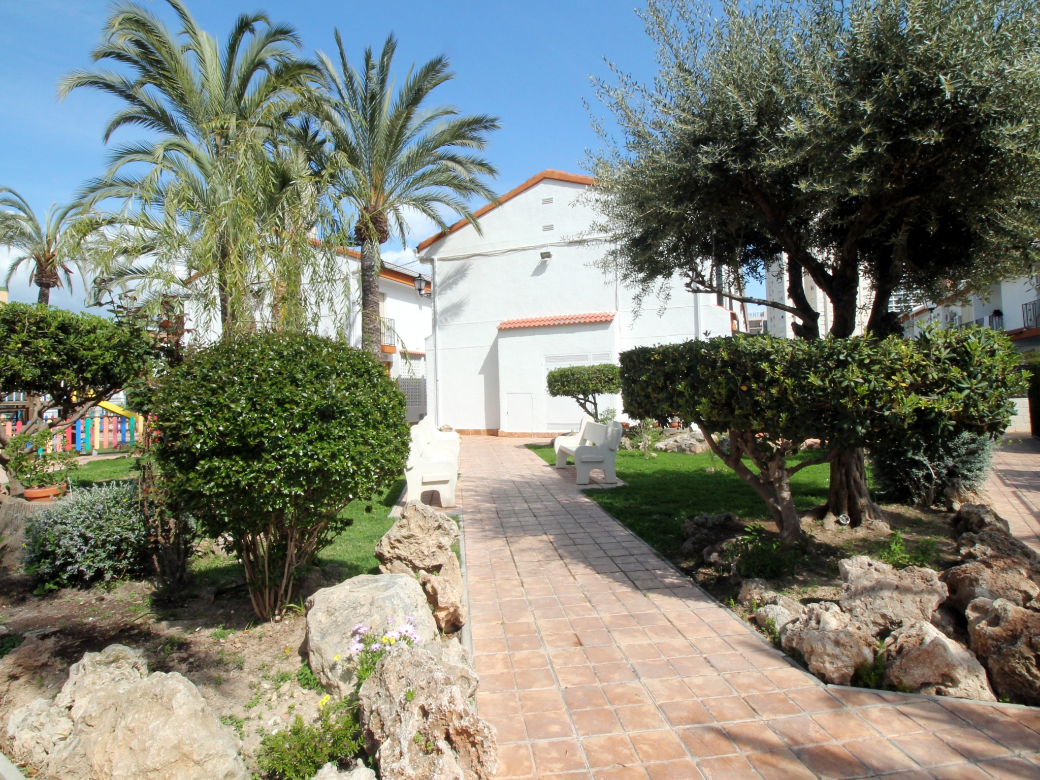 Photo 26 - 2 bedroom Apartment in Benidorm with swimming pool and sea view