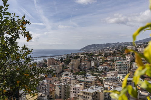 Photo 25 - Maison de 1 chambre à Sanremo avec vues à la mer