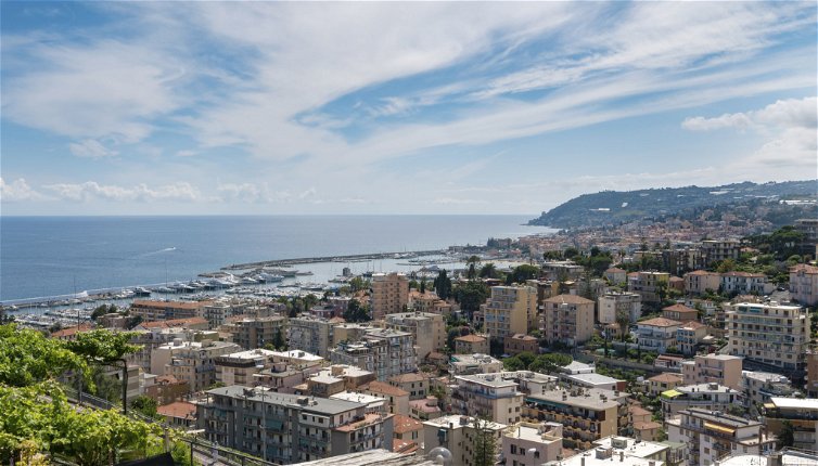 Foto 1 - Casa de 1 habitación en Sanremo con vistas al mar