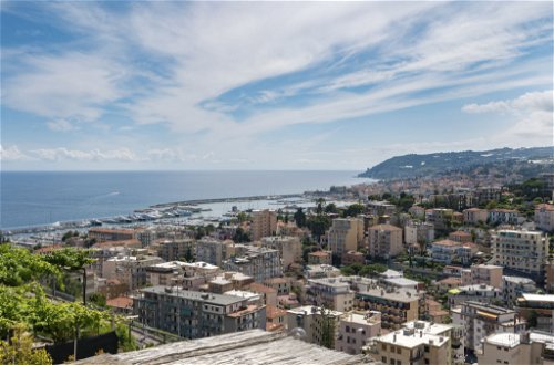 Photo 1 - Maison de 1 chambre à Sanremo avec vues à la mer