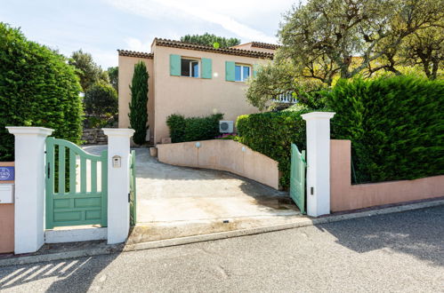 Foto 20 - Casa con 4 camere da letto a Sainte-Maxime con piscina privata e giardino