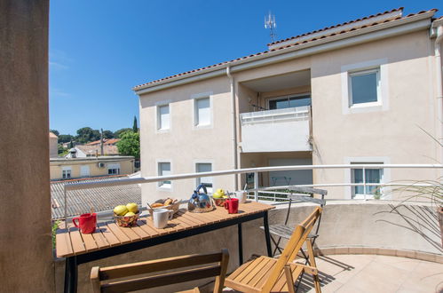 Foto 1 - Apartamento de 3 habitaciones en Saint-Cyr-sur-Mer con terraza y vistas al mar