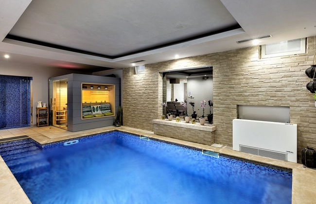 Casa de 5 quartos em Malinska-Dubašnica com piscina privada e jardim - Foto 4