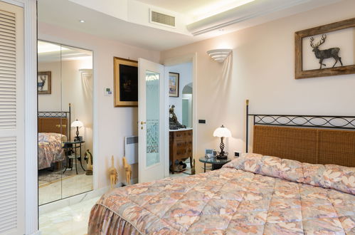 Photo 10 - 2 bedroom Apartment in Ventimiglia with terrace and sea view