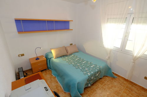 Photo 9 - Maison de 4 chambres à Mont-roig del Camp avec piscine privée et vues à la mer