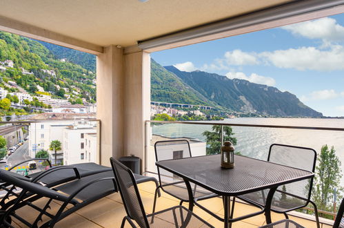 Foto 5 - Appartamento con 2 camere da letto a Montreux con piscina e vista sulle montagne