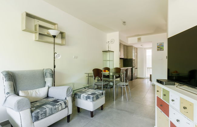 Apartamento de 2 quartos em Balatonszemes com piscina e jardim - Foto 4
