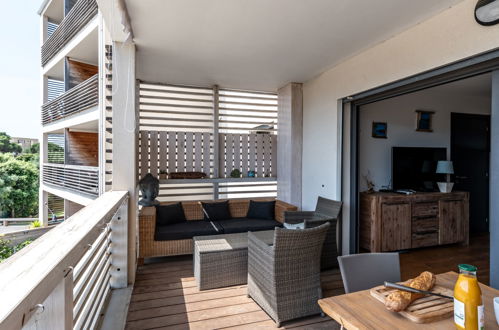 Foto 16 - Appartamento con 2 camere da letto a Porto-Vecchio con piscina e vista mare